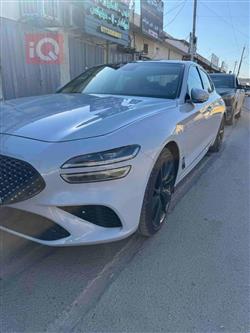 جنسس G70